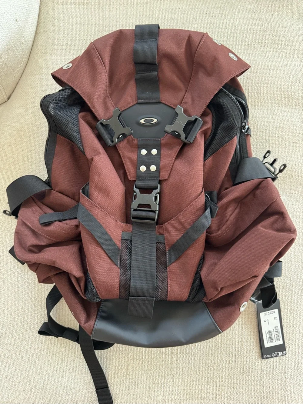 Oakley Icon RC Backpack in Grenache